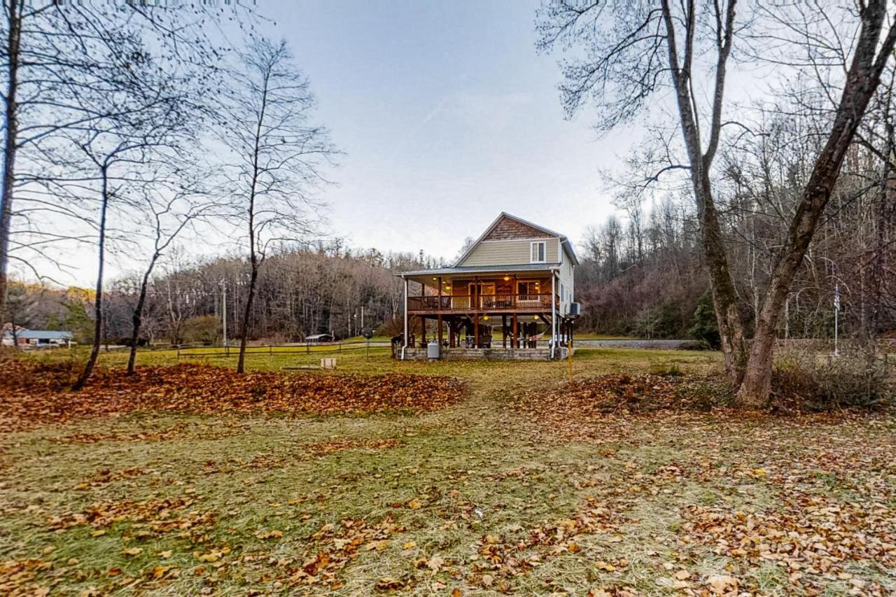 Villa Full Stream Ahead Whittier Esterno foto